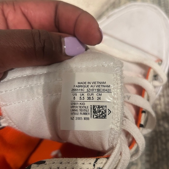 White and Orange High-Top Sneakers with Classic Design - Picture 6 of 6